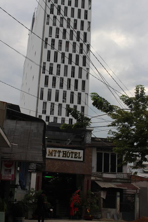 Hotel MTT Ho-Chi-Minh-Stadt Exterior foto